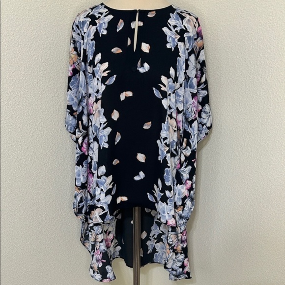 Peter Nygard Blue Floral Tunic Cruise Size L Large like 12 or 14